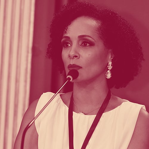 Livia Maria Santana e Sant’Anna Vaz